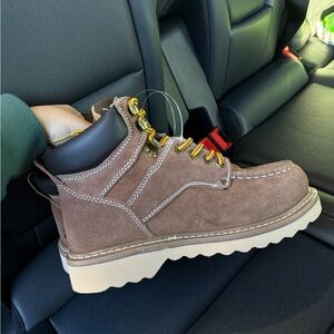 NEW Eddie Bauer Boots